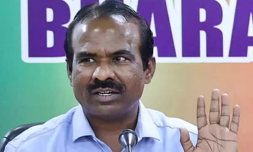 ചീ​ഫ് സെ​ക്ര​ട്ട​റി​ക്കെ​തി​രാ​യ അ​പ​കീ​ർ​ത്തി പ​രാ​മ​ർ​ശം; ബി.​ജെ.​പി എം.​എ​ൽ.​സി​ക്കെ​തി​രെ കേ​സ്