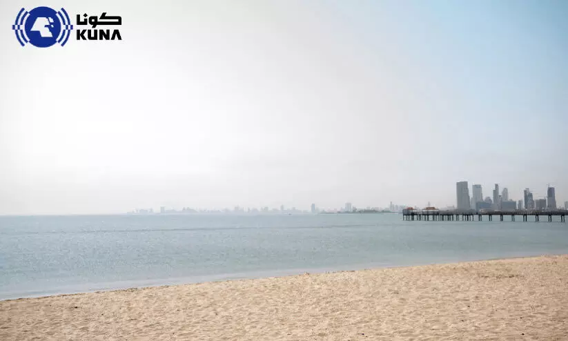 ഉ​യ​ർ​ന്ന ചൂ​ട് തു​ട​രും, കാ​റ്റ് സ​ജീ​വ​മാ​കും