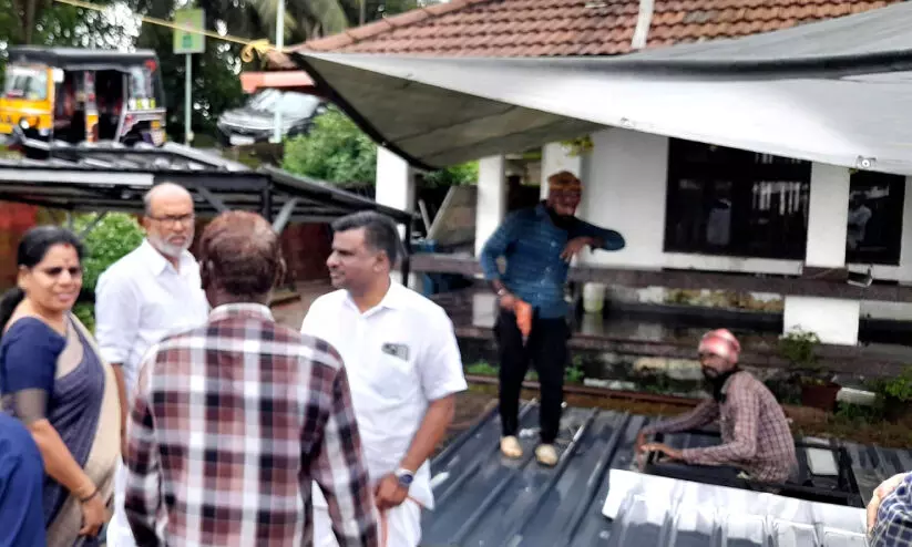 മഴക്കാലത്തെ മൃതദേഹ സംസ്കാര പ്രതിസന്ധി; പയ്യാമ്പലത്ത് കൂടുതൽ മഴമറ ഒരുങ്ങുന്നു