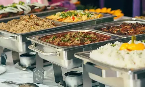 മുഴുവൻ കാ​റ്റ​റി​ങ് സ്ഥാ​പ​ന​ങ്ങ​ൾ​ക്കും ലൈ​സ​ൻ​സ് നി​ർ​ബ​ന്ധ​മാ​ക്ക​ണം