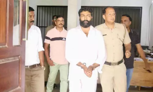 യുവതിയെയും കുഞ്ഞിനെയും തട്ടിക്കൊണ്ടുപോകാൻ ഓട്ടോ ഡ്രൈവറുടെ ശ്രമം