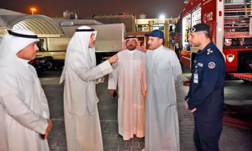 ക​ണ്ടെ​യ്ന​റി​ൽ ല​ഹ​രി​ക്ക​ട​ത്ത്; 100 കി​ലോ മെ​ത്തും 10 കി​ലോ ഹെ​റോ​യി​നും പി​ടി​ച്ചെ​ടു​ത്തു