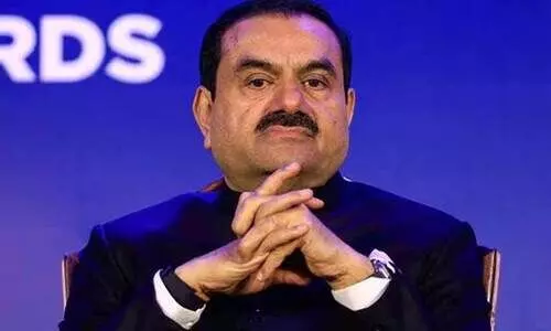 കടക്കെണിയിലാ‍യ ജയ് പ്രകാശ് അസോസിയേറ്റ്സിനെ ഏറ്റെടുക്കാൻ അദാനി?; മത്സര മുഖത്ത് വ്യവസായ ഭീമൻമാർ; 12500 കോടി വരെ വാഗ്ദാനം  ചെയ്ത് അദാനി