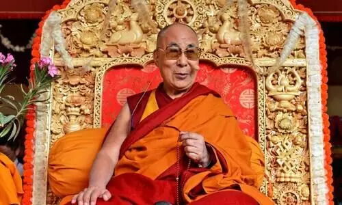 ദലൈലാമയുടെ പിൻഗാമി: ഇന്ത്യ ജാഗ്രത കാണിക്കണമെന്ന് ചൈന, അ​നു​യാ​യി​ക​ളുടെ ആഗ്രഹമാണ് പറഞ്ഞതെന്ന് റി​ജി​ജു​