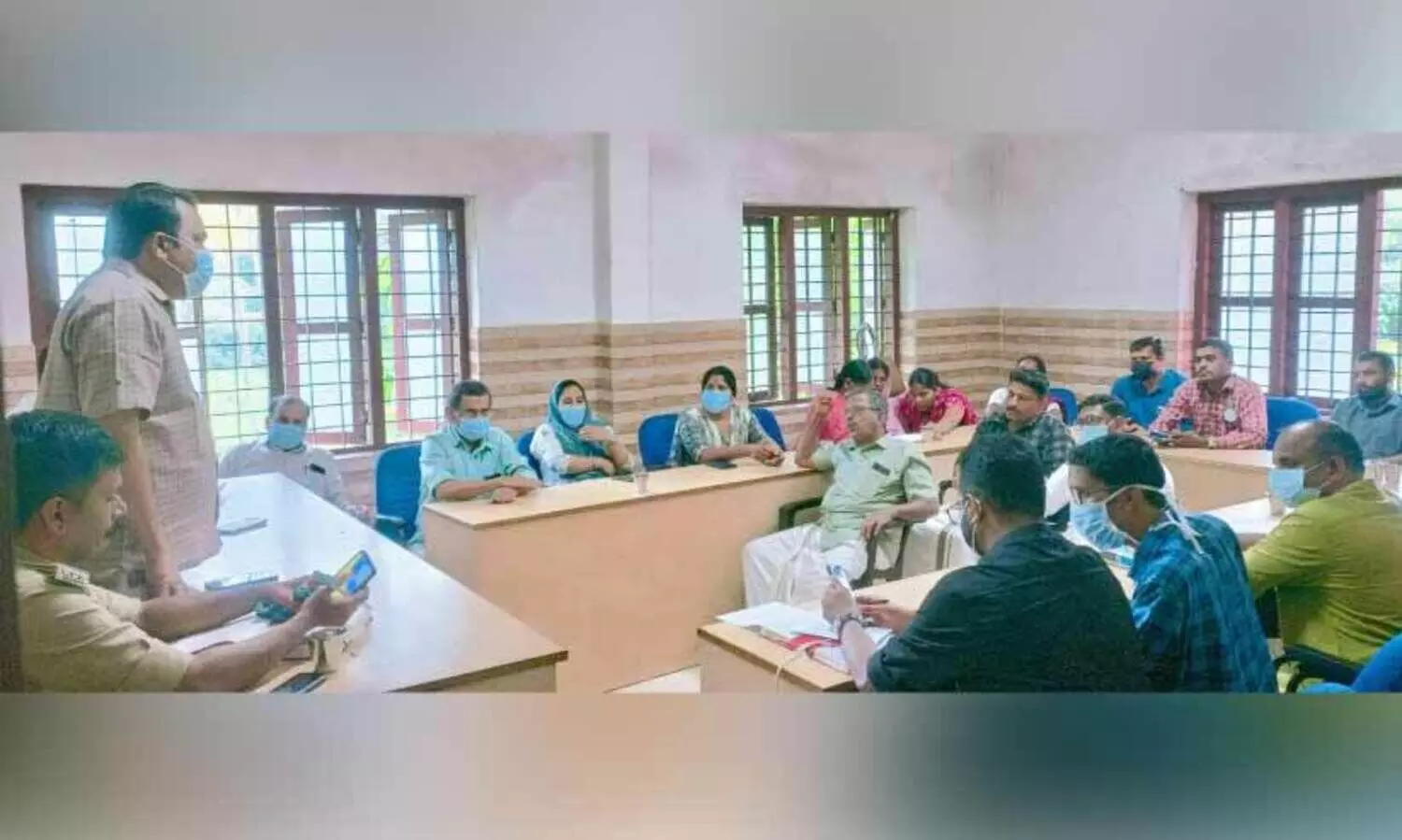 നിപ; അതി ജാഗ്രതയിൽ കരിമ്പുഴയും തച്ചനാട്ടുകരയും