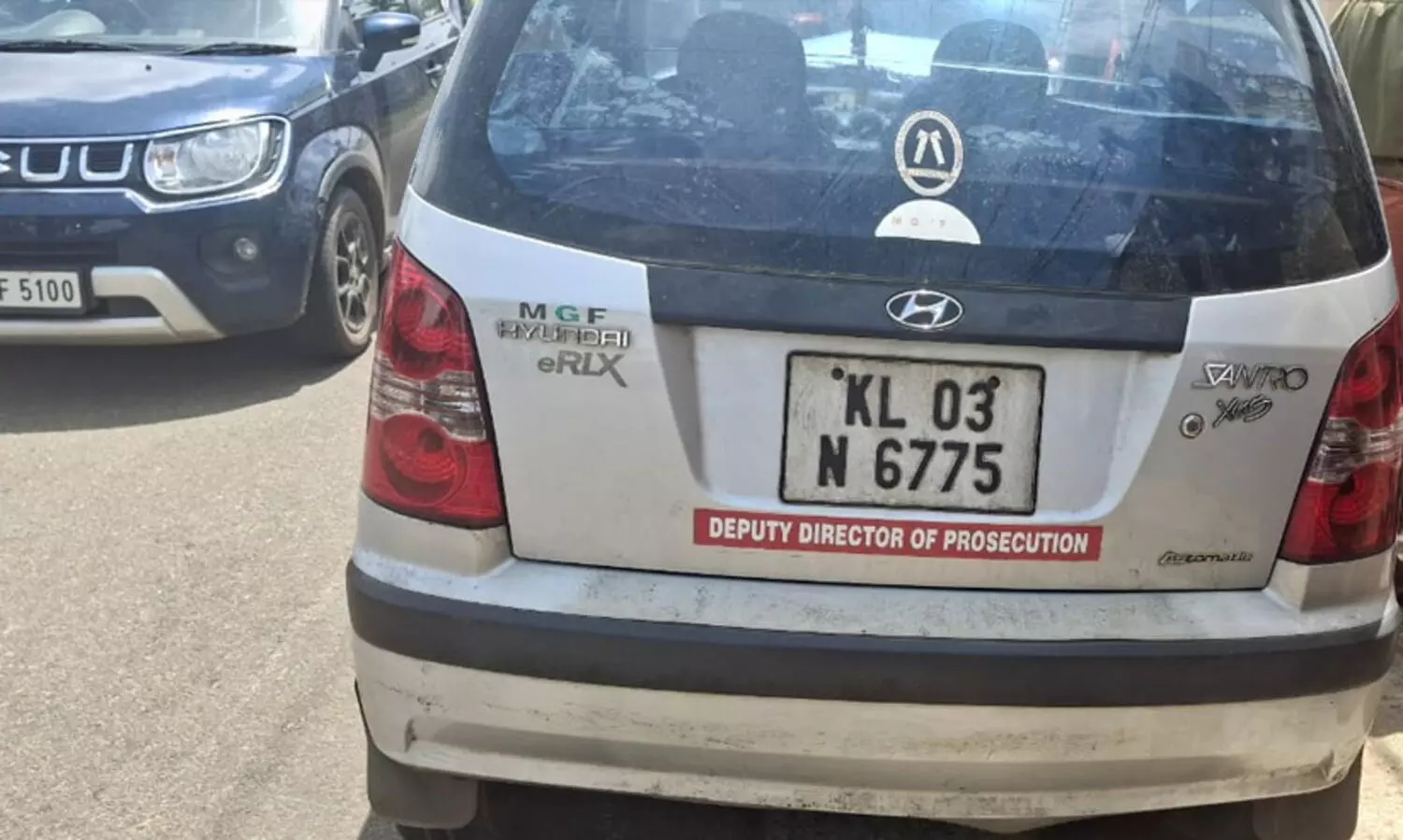 കാറുകൾ കൂട്ടിയിടിച്ചു; പബ്ലിക് പ്രോസിക്യൂട്ടർ ഉൾപ്പെടെ മൂന്നു പേർക്ക് പരിക്ക്