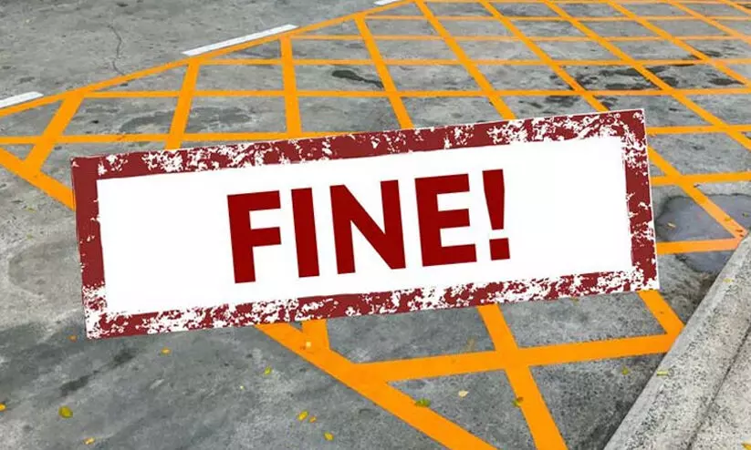 മഴക്കാലത്തും വാഹന നിയമലംഘനങ്ങൾക്ക് കുറവില്ല; ഒരു മാസംകൊണ്ട് പിഴയിട്ടത് ഒരു കോടിയോളം രൂപ