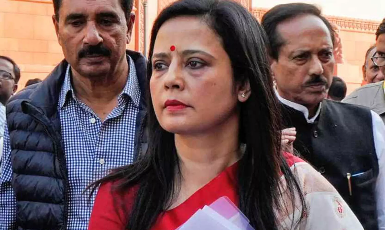 ‘ഭരണഘടനാ വിരുദ്ധം’: ബിഹാറിലെ വോട്ടർ പട്ടിക പരിഷ്കരണത്തിനെതിരെ മഹുവ മൊയ്ത്ര സുപ്രീംകോടതിയിൽ