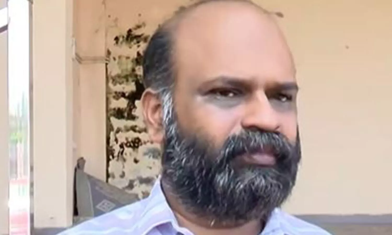 കൈയും കാലും തല്ലിയൊടിക്കും വേണ്ടിവന്നാൽ കൊല്ലും; വിവരാവകാശ അപേക്ഷക്ക് പിന്നാലെ സി.പി.എം നേതാവിന്റെ ഭീഷണി, പരാതി നൽകി പഞ്ചായത്ത് ഹെഡ് ക്ലർക്ക്