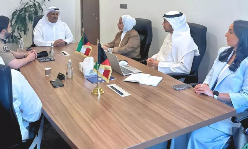 കമ്യൂണിക്കേഷൻ മന്ത്രാലയം യോഗം ചേർന്നു; സഹൽ ആപ്പിൽ കൂടുതൽ സേവനങ്ങൾ വരുന്നു കമ്യൂണിക്കേഷൻ മന്ത്രാലയം യോഗം ചേർന്നു; സഹൽ ആപ്പിൽ കൂടുതൽ സേവനങ്ങൾ വരുന്നു