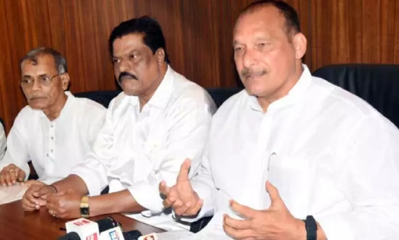 ‘ദ​ക്ഷി​ണ ക​ന്ന​ട ജി​ല്ല​ക്ക് മം​ഗ​ളൂ​രു പേ​രി​ട​ണം’