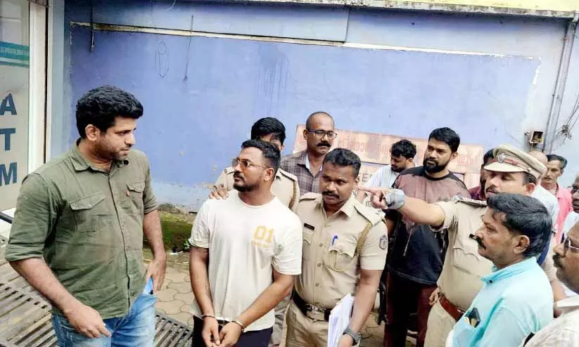 എ.ടി.എം കവർച്ച; മോഷ്ടാക്കളെ നാഗ്പൂരിൽ നിന്ന് പിടികൂടി എ.ടി.എം കവർച്ച; മോഷ്ടാക്കളെ നാഗ്പൂരിൽ നിന്ന് പിടികൂടി