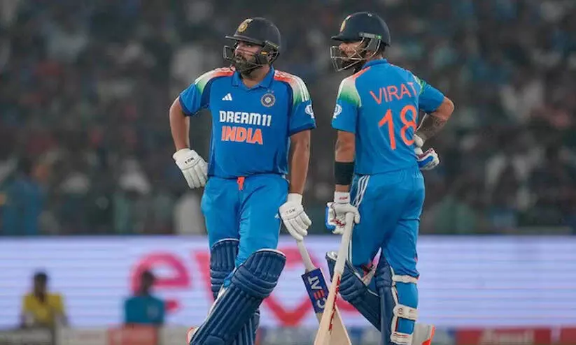 കോഹ്ലിയും രോഹിത്തും ഇനി എന്ന് കളിക്കും? ഇന്ത്യയുടെ ബംഗ്ലാദേശ് പര്യടനം മാറ്റിയതോടെ ആരാധകർ കാത്തിരിക്കണം... കോഹ്ലിയും രോഹിത്തും ഇനി എന്ന് കളിക്കും? ഇന്ത്യയുടെ ബംഗ്ലാദേശ് പര്യടനം മാറ്റിയതോടെ ആരാധകർ കാത്തിരിക്കണം...