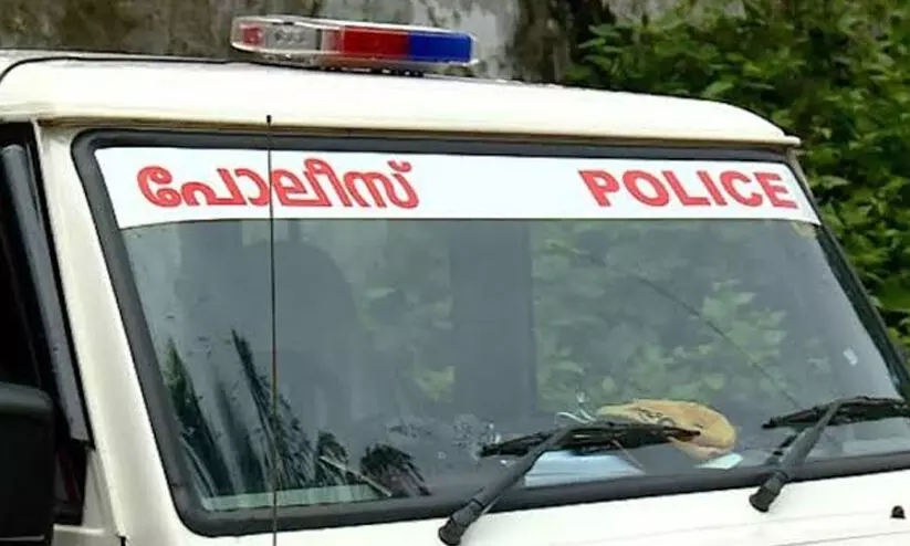 6 വർഷം ഒരു രൂപ പോലും വാടക നൽകിയില്ല; പാലക്കാട് വനിതാ പൊലീസ് സ്റ്റേഷന് കുടിയൊഴിപ്പിക്കൽ നോട്ടീസ് നൽകി നഗരസഭ 6 വർഷം ഒരു രൂപ പോലും വാടക നൽകിയില്ല; പാലക്കാട് വനിതാ പൊലീസ് സ്റ്റേഷന് കുടിയൊഴിപ്പിക്കൽ നോട്ടീസ് നൽകി നഗരസഭ