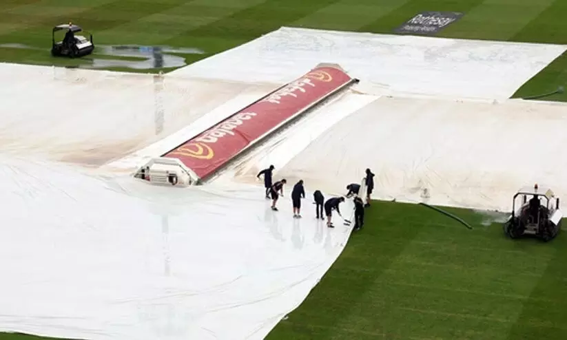 ഇന്ത്യയുടെ സ്വപ്നങ്ങൾക്ക് മേൽ വില്ലനായി മഴ; എജ്ബാസ്റ്റണില്‍ അഞ്ചാംദിനം കളി വൈകുന്നു