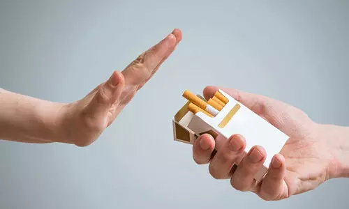 സി​ഗ​ര​റ്റ് വ​ലി​ക്കാ​ൻ വി​സ​മ്മ​തി​ച്ച വി​ദ്യാ​ർ​ഥി​ക്ക് മ​ർ​ദ​നം