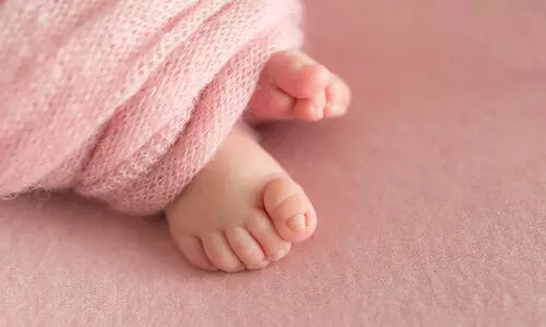 ചേലാകർമത്തിനെത്തിച്ച രണ്ടുമാസം പ്രായമായ കുഞ്ഞ് മരിച്ചു