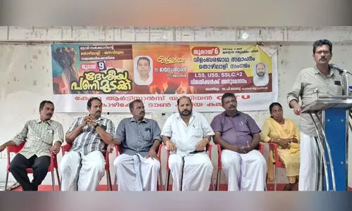 കേരള സ്റ്റേറ്റ് ആർട്ടിസാൻസ് യൂണിയന്‍റെ നേതൃത്വത്തിൽ വിളംബര ജാഥയും തൊഴിലാളി സംഗമവും നടത്തി