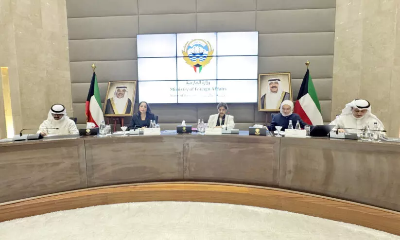 അ​ഡ്‌​ഹോ​ക് ക​മ്മി​റ്റി യോ​ഗം​ ചേ​ർ​ന്നു; മ​നു​ഷ്യാ​വ​കാ​ശ വി​ഷ​യ​ത്തി​ൽ കൂ​ടു​ത​ൽ ഇ​ട​പെ​ട​ൽ ന​ട​ത്താ​ൻ കു​വൈ​ത്ത്