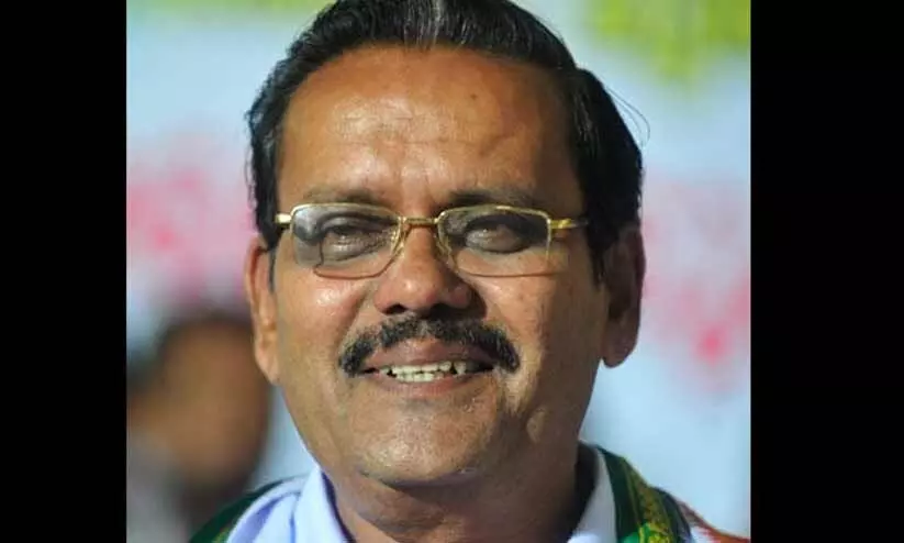 ചാരുപാറ രവിയുടെ വിയോഗം; നഷ്ടമായത് തോട്ടം തൊഴിലാളികളെ സംഘടിപ്പിച്ച സോഷ്യലിസ്റ്റിനെ ചാരുപാറ രവിയുടെ വിയോഗം; നഷ്ടമായത് തോട്ടം തൊഴിലാളികളെ സംഘടിപ്പിച്ച സോഷ്യലിസ്റ്റിനെ