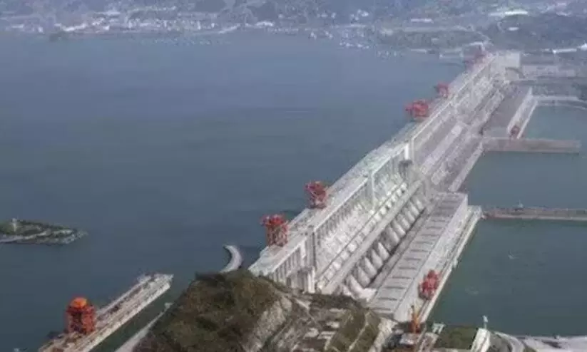 ചൈന നിർമിക്കുന്നത് ഇന്ത്യക്കുമേലുള്ള ജല ബോംബ്; ചൈനയുടെ ലോകത്തിലെ ഏറ്റവും വലിയ ഡാം പ്രോജക്ടിനെതിരെ മുന്നറിയിപ്പുമായി അരുണാചൽ മുഖ്യമന്ത്രി