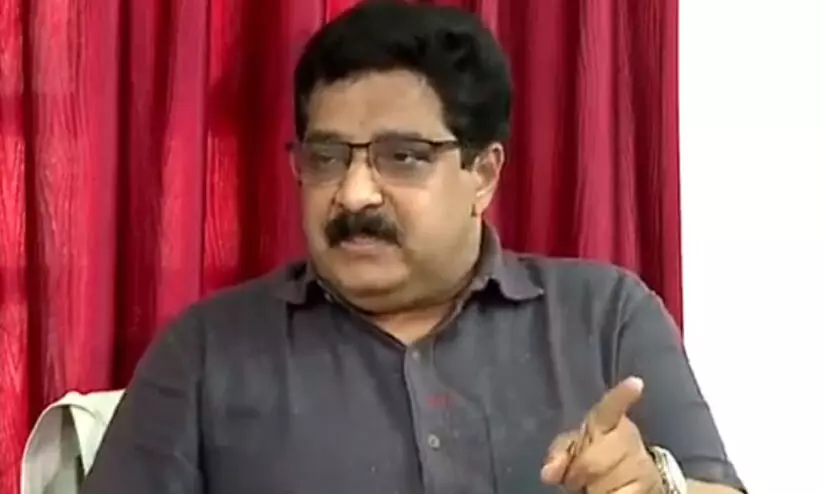 വോട്ടർപട്ടിക പുനഃക്രമീകരണം: ഒരു പോളിങ് സ്റ്റേഷന് നിശ്ചയിച്ച വോട്ടർമാരുടെ എണ്ണത്തിൽ കുറവുവരുത്തണമെന്ന് എം.കെ. മുനീർ വോട്ടർപട്ടിക പുനഃക്രമീകരണം: ഒരു പോളിങ് സ്റ്റേഷന് നിശ്ചയിച്ച വോട്ടർമാരുടെ എണ്ണത്തിൽ കുറവുവരുത്തണമെന്ന് എം.കെ. മുനീർ