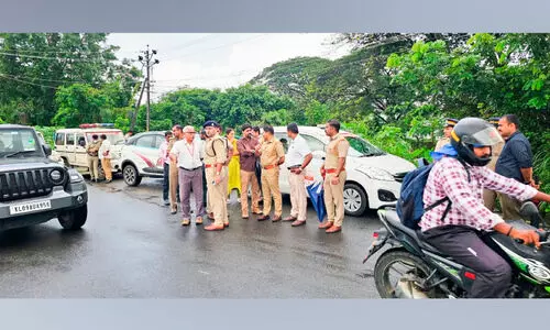 പാലക്കാട് നഗരത്തിലെ ഗതാഗത തടസ്സം; പരിശോധന നടത്തി