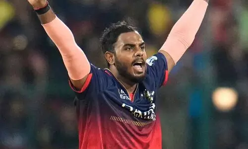 ‘വായ്പയായി ലക്ഷങ്ങൾ വാങ്ങിയിട്ടും തിരിച്ചുതന്നില്ല, ഐഫോണും ലാപ്ടോപ്പും തട്ടിയെടുത്തു’; യുവതിക്കെതിരെ പരാതി നൽകി യാഷ് ദയാലും