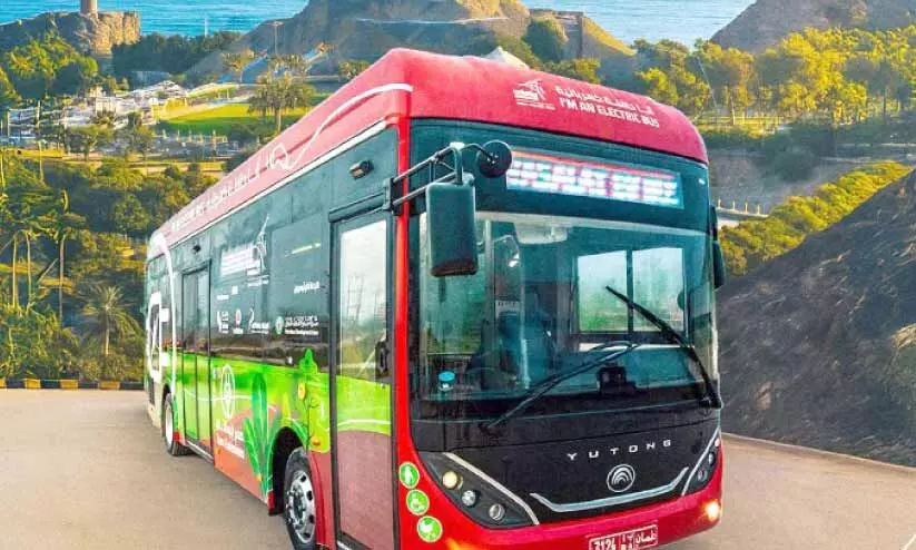 മ​സ്ക​ത്തി​ൽ ഇ​ന്ന് മു​ത​ൽ ​ ഇല​ക്ട്രി​ക് ബ​സി​ല്‍ സൗ​ജ​ന്യ​യാ​ത്ര