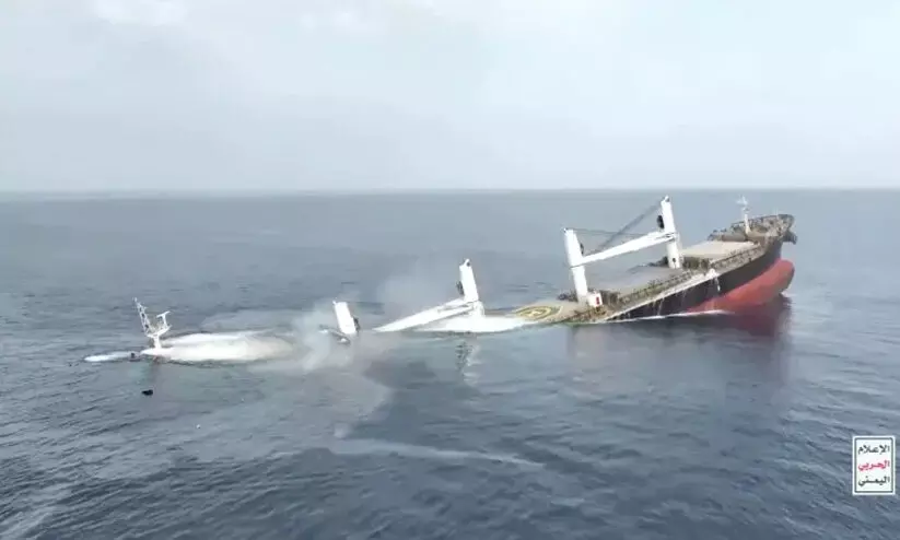 ചെങ്കടലിൽ കപ്പലുകൾ മുക്കിയതിന് പിന്നാലെ  ഇസ്രായേൽ വിമാനത്താവളത്തിന് നേരെയും ഹൂതികളുടെ ആക്രമണം