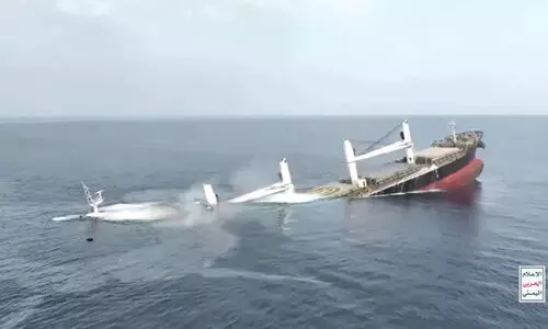 ചെങ്കടലിൽ കപ്പലുകൾ മുക്കിയതിന് പിന്നാലെ  ഇസ്രായേൽ വിമാനത്താവളത്തിന് നേരെയും ഹൂതികളുടെ ആക്രമണം