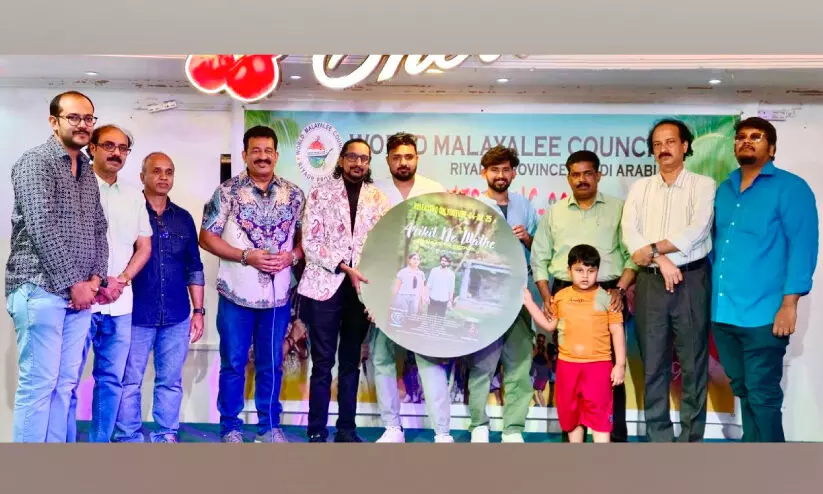 ശ്രദ്ധേയമായി ‘അരികിൽ നീ ഇല്ലാതെ’ സംഗീത ആൽബം