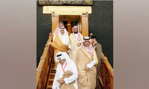 കഅ്ബ കഴുകൽ ചടങ്ങ് പൂർത്തിയായി കഅ്ബ കഴുകൽ ചടങ്ങ് പൂർത്തിയായി