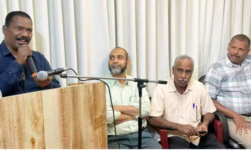 ഹജ്ജ് തീർഥാടകർക്ക് അസീർ തനിമ സ്വീകരണം നൽകി