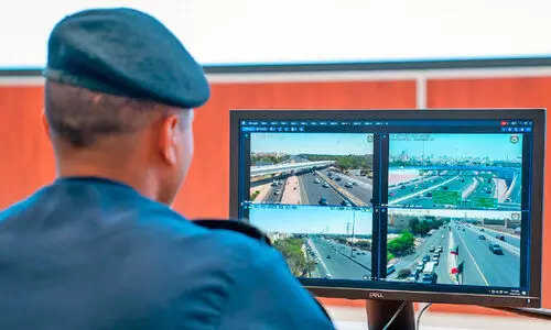 റോ​ഡ് സു​ര​ക്ഷാ പ​രി​ശോ​ധ​ന ശ​ക്തം; 18,741 നി​യ​മ​ലം​ഘ​ന​ങ്ങ​ൾ