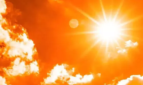 വരുംദിവസങ്ങളിൽ ചൂട് വർധിക്കും; ഉഷ്ണതരംഗം തുടരുന്നു; താപനില 50 ഡിഗ്രി സെൽഷ്യസായി ഉയർന്നു വരുംദിവസങ്ങളിൽ ചൂട് വർധിക്കും; ഉഷ്ണതരംഗം തുടരുന്നു; താപനില 50 ഡിഗ്രി സെൽഷ്യസായി ഉയർന്നു