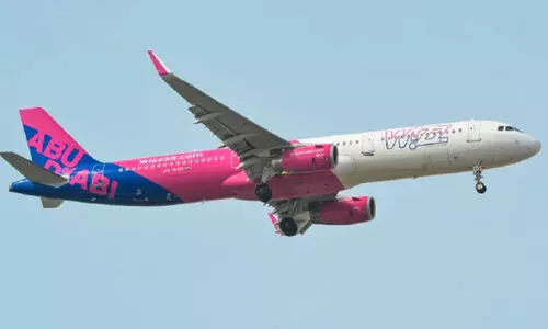 അ​ബൂ​ദ​ബി-​സ​ലാ​ല വി​സ് എ​യ​ർ സ​ർ​വി​സി​ന് തു​ട​ക്കം