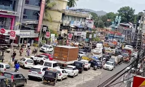 ‘ലോ​ക്കി’​ല​മ​ർ​ന്ന് പ​ട്ടാ​മ്പി