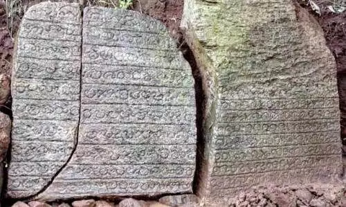 ച​രി​ത്ര​മു​റ​ങ്ങു​ന്ന അ​ട്ട​പ്പാ​ടി റോ​ഡി​ന് വേണം, സം​ര​ക്ഷണം