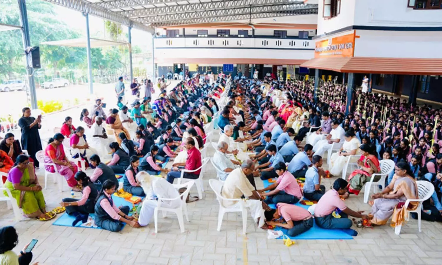 വിദ്യാർഥികളെകൊണ്ട് കാൽ കഴുകിച്ച സംഭവം: ബാലാവകാശ കമീഷൻ കേസെടുത്തു