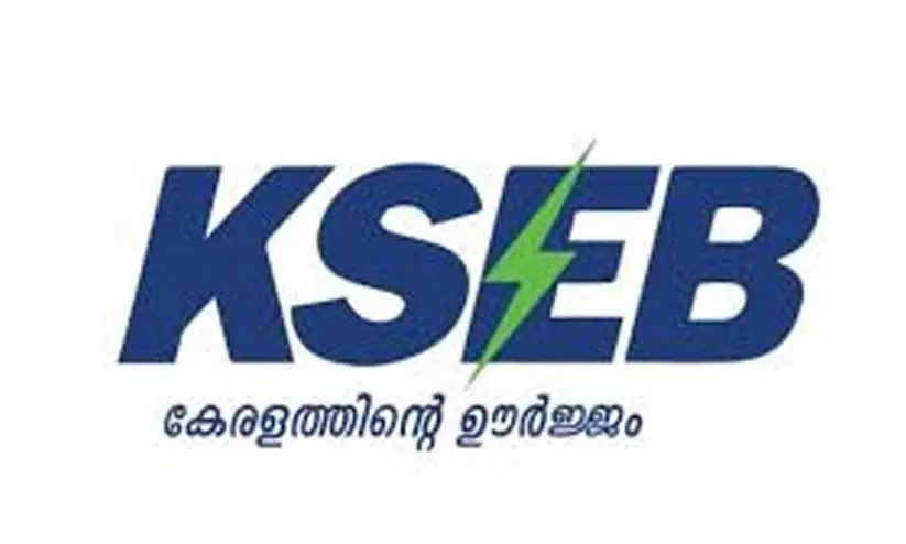 സോളാർ വൈദ്യുതി; പ്രതിവർഷം 500 കോടിയുടെ നഷ്ടമെന്ന്​​ കെ.എസ്​.ഇ.ബി