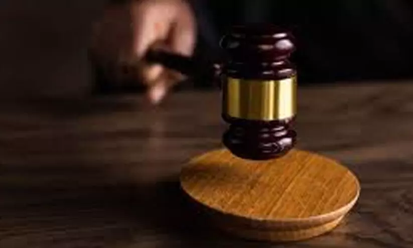 13 വ​ർ​ഷം വാ​ർ​ഷി​കാ​വ​ധി​യെ​ടു​ത്തി​ല്ല; 59,000 ദി​ർ​ഹം ന​ഷ്ട​പ​രി​ഹാ​ര​ത്തി​ന്​ വി​ധി