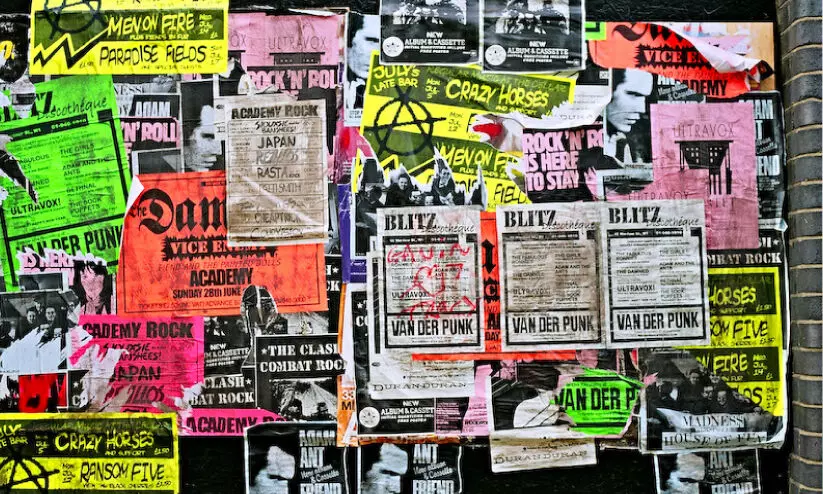 അനധികൃതമായി പോസ്റ്ററുകൾ പതിക്കുന്നതിനെതിരെ കർശന നടപടി അനധികൃതമായി പോസ്റ്ററുകൾ പതിക്കുന്നതിനെതിരെ കർശന നടപടി