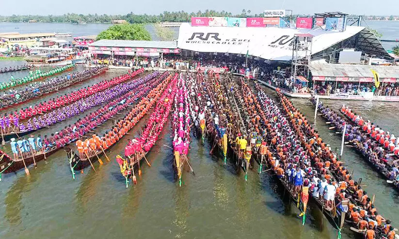 നെഹ്‌റു ട്രോഫി വള്ളംകളിക്ക്​ 3.78 കോടിയുടെ ബജറ്റ്; ടി​ക്ക​റ്റ് വി​ൽ​പ​ന​യി​ൽ​നി​ന്ന് പ്ര​തീ​ക്ഷി​ക്കു​ന്ന​ത്​ ഒ​രു കോ​ടി