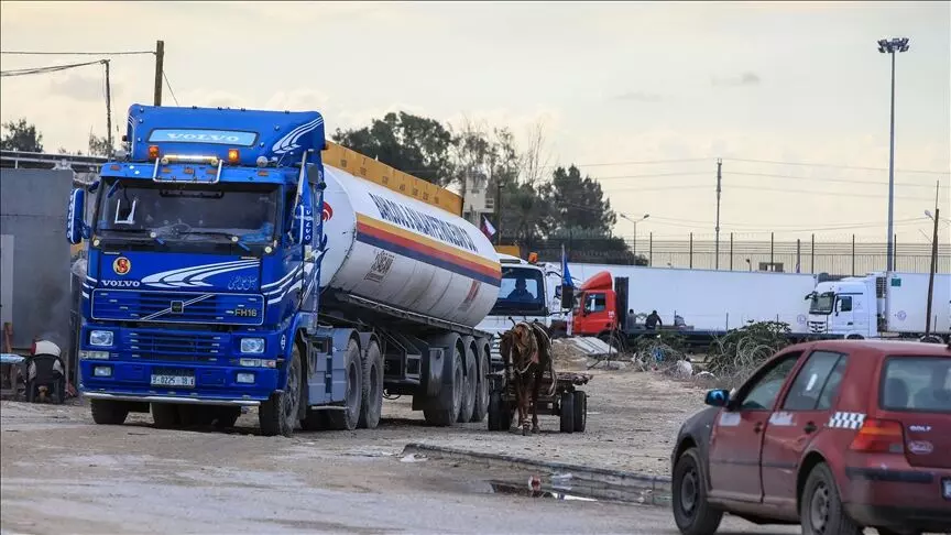 fuel truck fuel truck