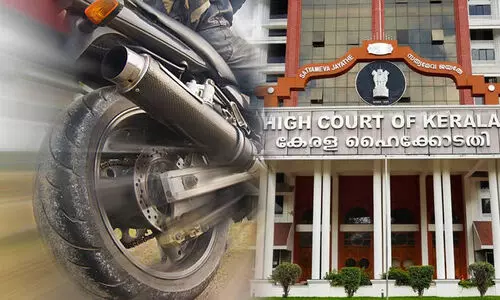 മ​റ്റൊരാൾക്ക്​ ഹാനികരമായി ഉപയോഗിച്ചാൽ ബൈക്കും മാരകായുധമെന്ന്​ ഹൈകോടതി