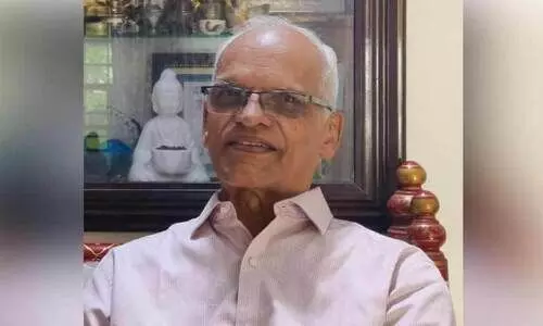 അ​ഡ്വ. പ​ര​മേ​ശ്വ​ര​ന്‍റെ നി​യ​മ ജീ​വി​ത​ത്തി​ന്​ അ​ഞ്ച​ര പ​തി​റ്റാ​ണ്ടി​ന്റെ തി​ള​ക്കം