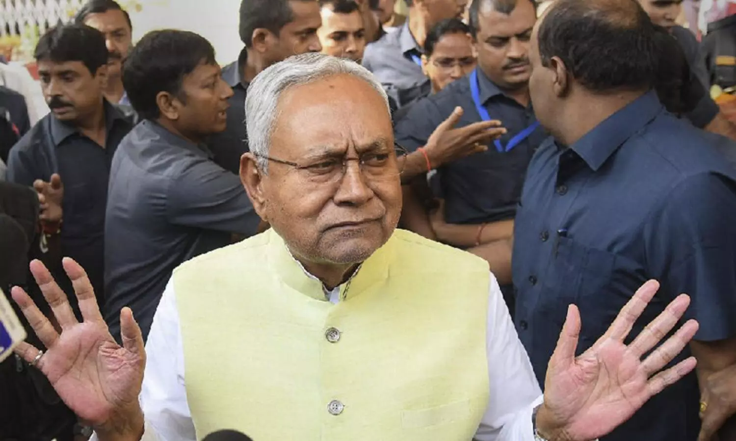 ‘അഞ്ചു വർഷത്തിനകം ഒരു കോടി യുവജനങ്ങൾക്ക് ജോലിയും തൊഴിലവസരങ്ങളും’; ബിഹാർ തെരഞ്ഞെടുപ്പിനു മുമ്പ് നിതീഷ് കുമാറിന്റെ വാഗ്ദാനം