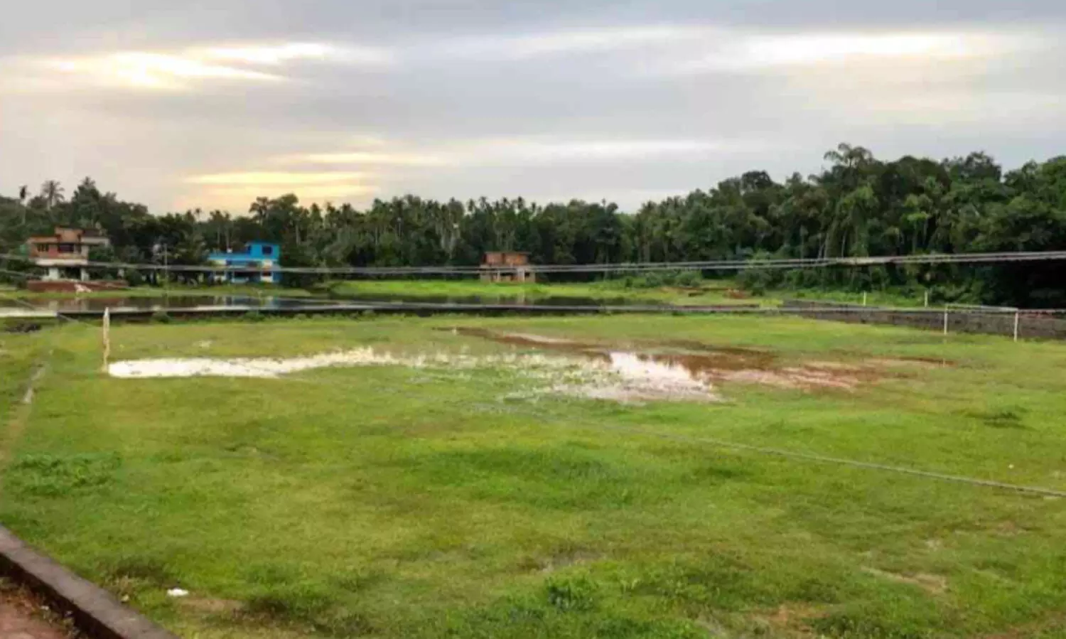 പ​റ​പ്പൂ​രി​ൽ മി​നി സ്റ്റേ​ഡി​യ​ം ഒരു​ങ്ങു​ന്നു