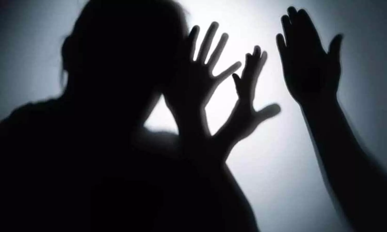 സ്ത്രീ​ധ​ന​പീ​ഡ​ന​ത്തെ തു​ട​ർ​ന്ന് യു​വ​തി​യു​ടെ മ​ര​ണം; ര​ണ്ട് വ​ർ​ഷ​ത്തി​നു​ശേ​ഷം ഭ​ർ​ത്താ​വ് പി​ടി​യി​ൽ